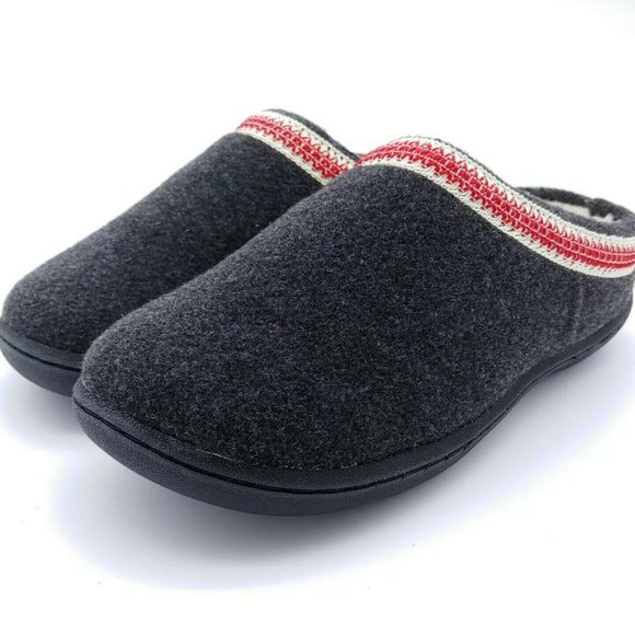 clarks indoor outdoor slippers womens
